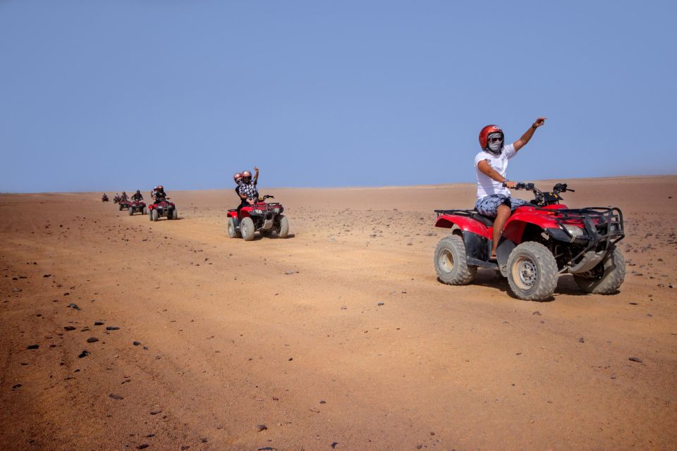 Hurghada: Quad al tramonto, cammello e osservazione delle stelle e barbecue