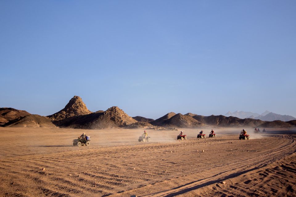 Hurghada: Quad al tramonto, cammello e osservazione delle stelle e barbecue