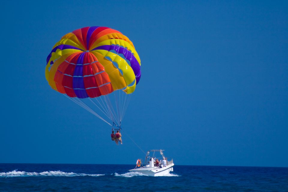 Hurghada: Avventura in parasailing sul Mar Rosso