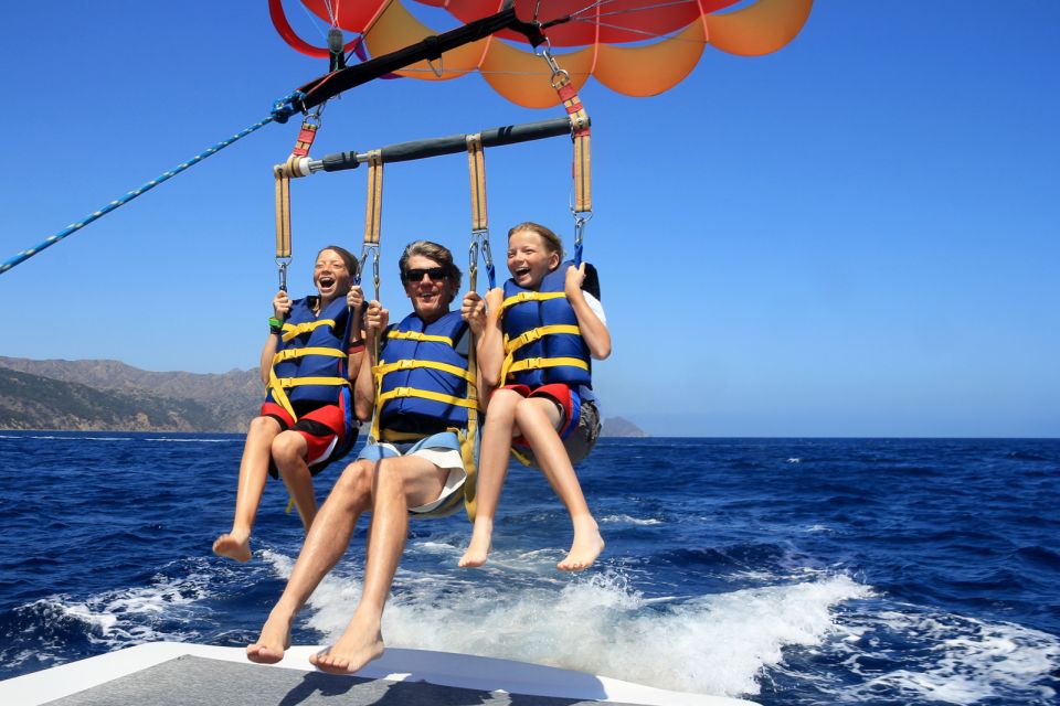 Hurghada: Avventura in parasailing sul Mar Rosso