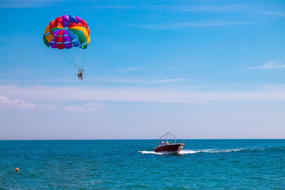 Hurghada: Avventura in parasailing sul Mar Rosso