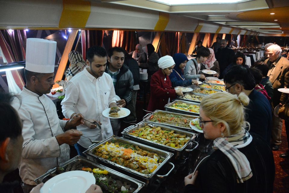 Il Cairo: Tramonto sul Nilo, crociera con cena, spettacolo e trasferimento privato