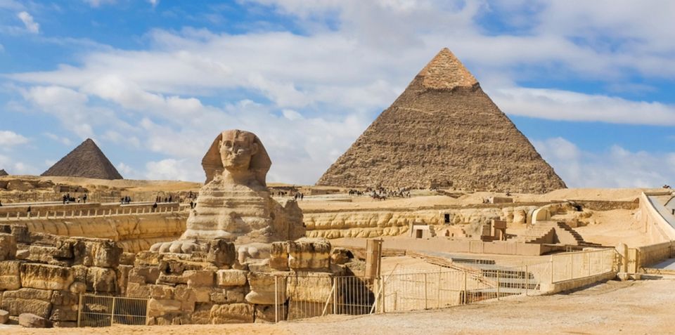 Giza: Tour a cavallo arabo intorno alle piramidi di Giza